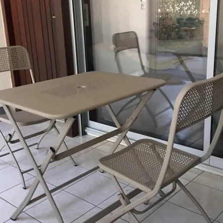 Vakantiehuis Maison Familiale Pres De La Avec Terrasse Et Veranda, Quartier Calme A Jean De Monts - Fr-1-323-502 Saint-Jean-de-Monts